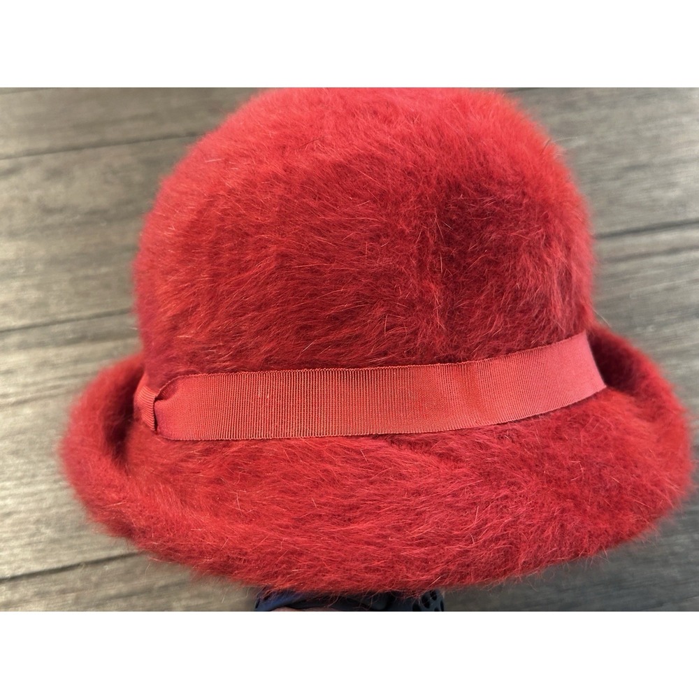 Vintage Betmar Cloche red fur furry had hat made in France lined elastic band